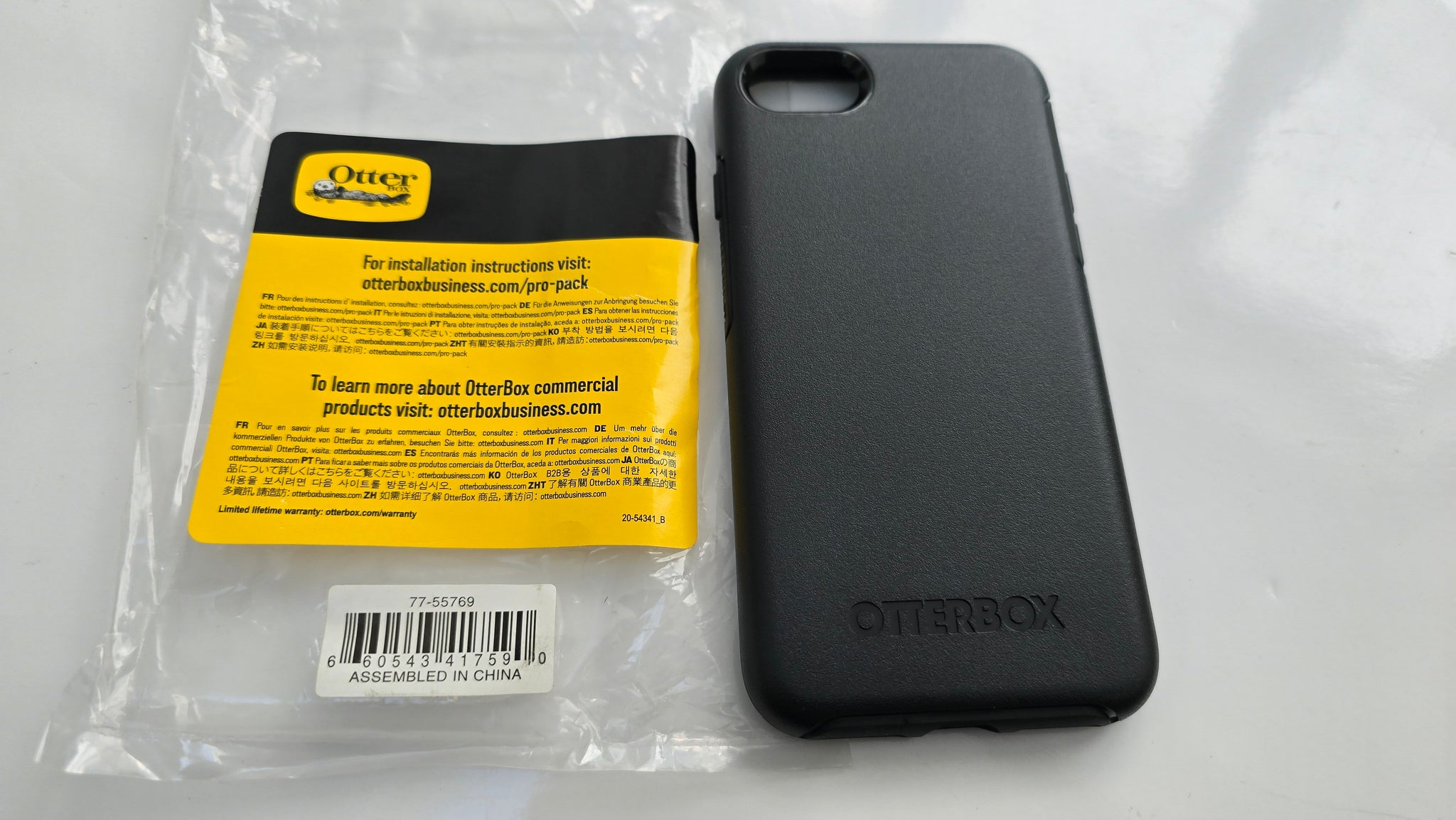 Genuine OtterBox Symmetry Apple iPhone 8/7/2nd/3rd Gen back case cover Black